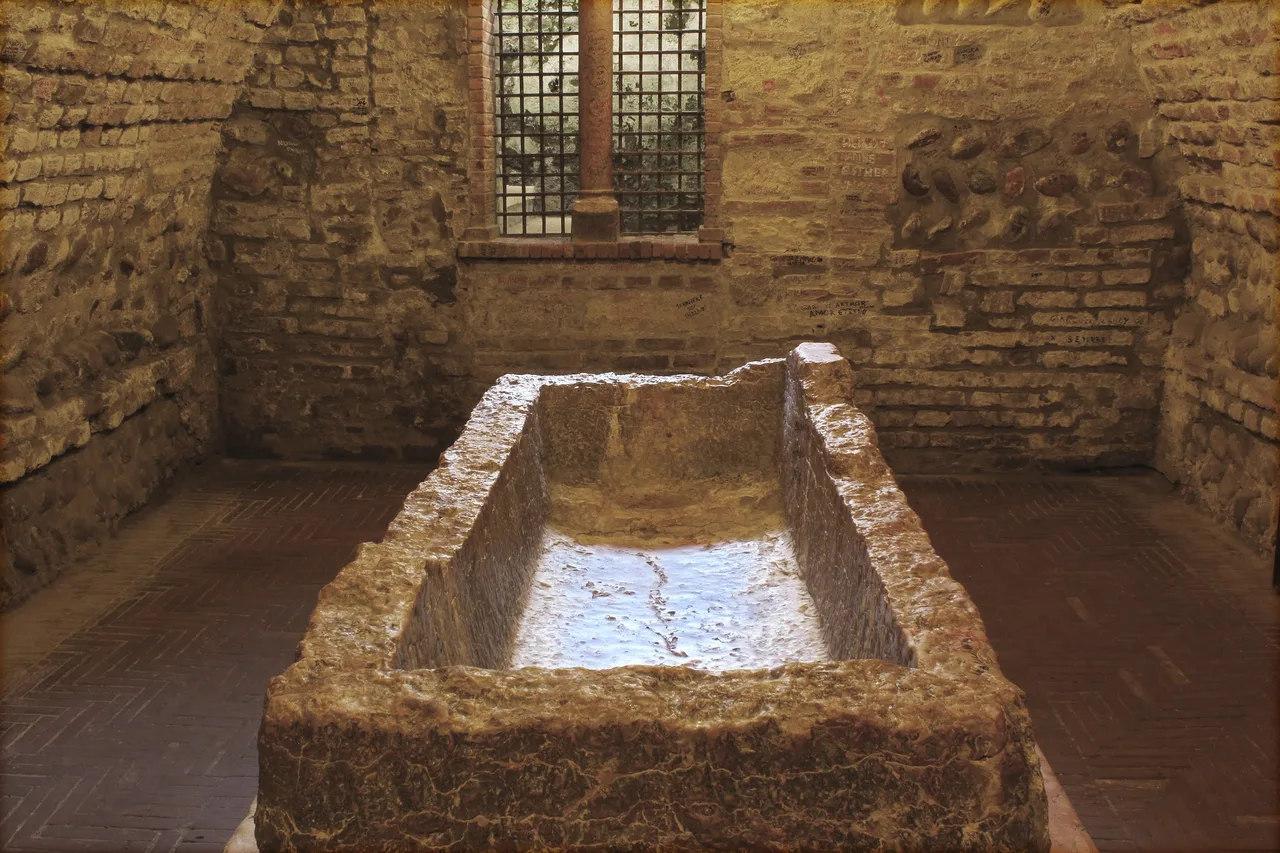 Museo degli Affreschi 'G.B. Cavalcaselle' alla tomba di Giulietta