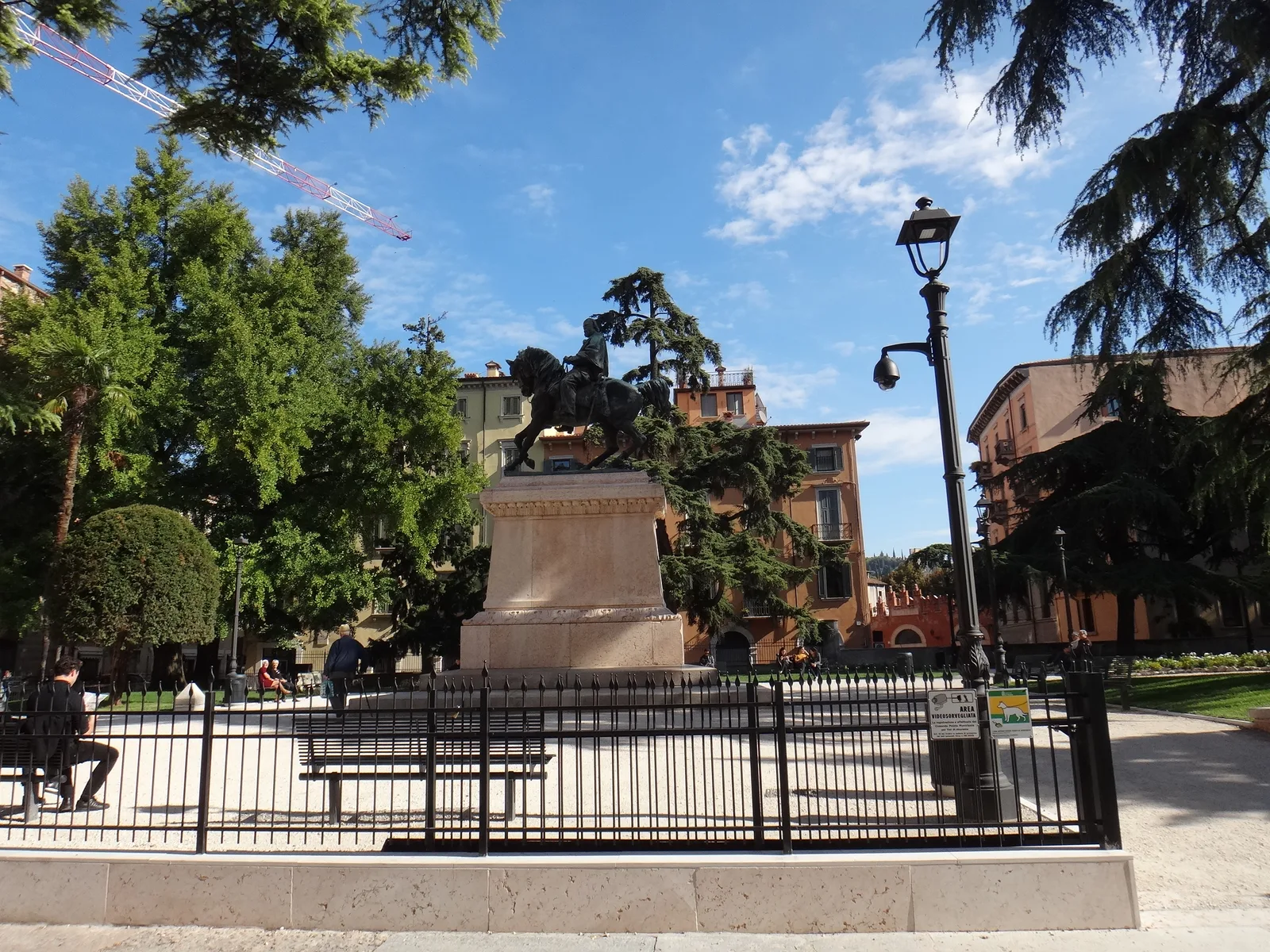 Atmosphere at Piazza Indipendenza Verona — travel photo
