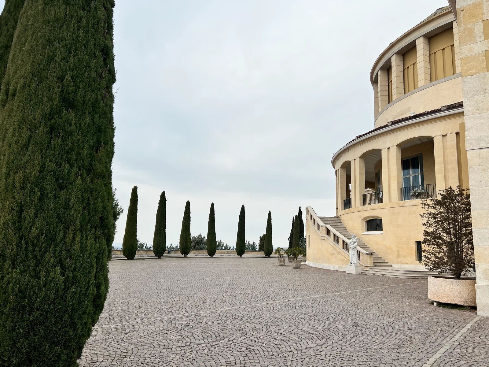 Interior at Santuario della Madonna di Lourdes Verona — travel photo