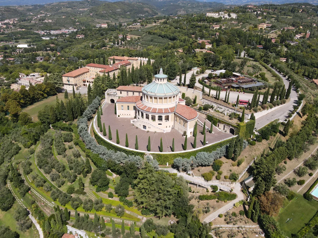 Santuario della Madonna di Lourdes — budget guide Verona