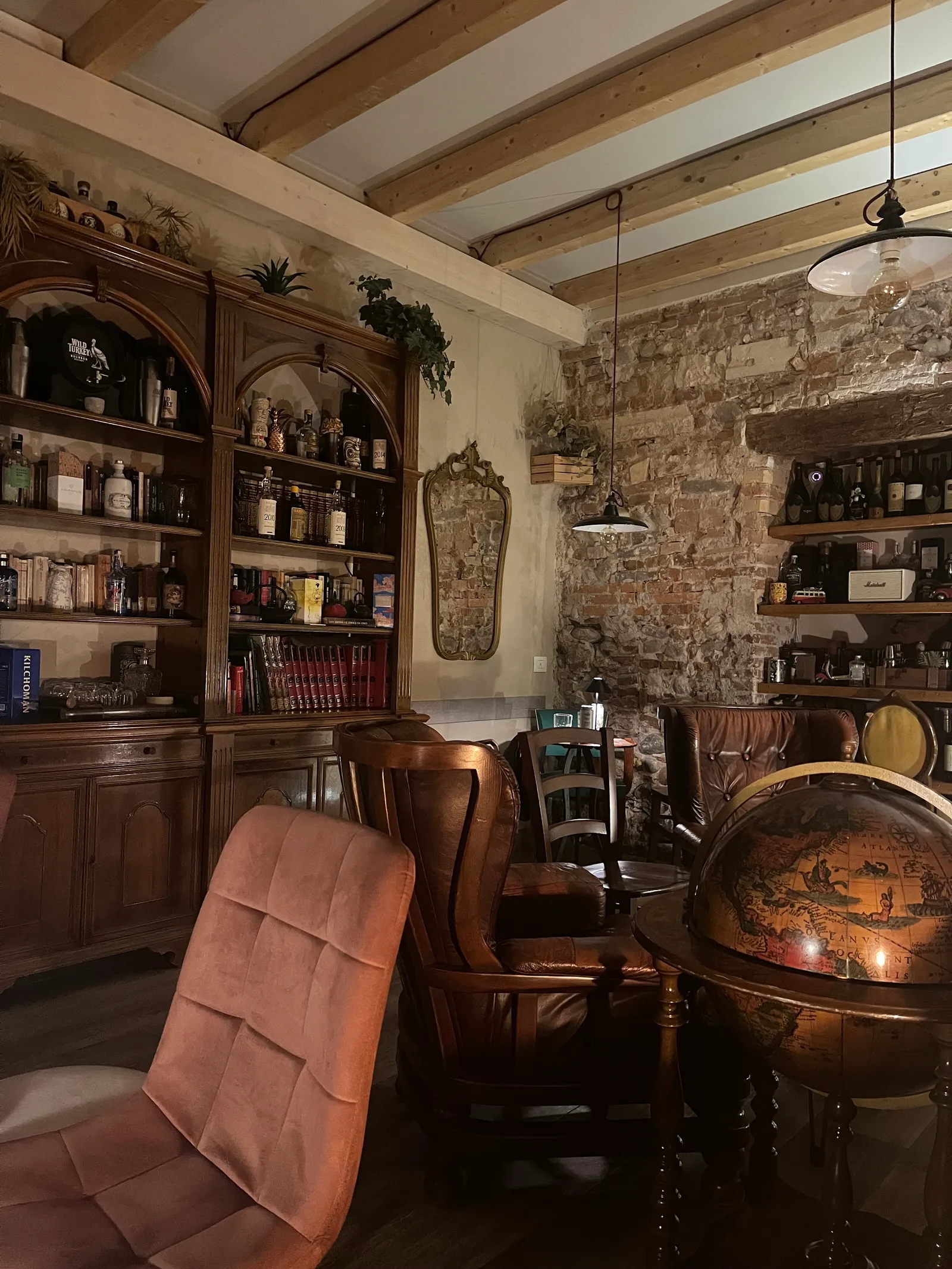 Details at The Traveler Verona — travel photo