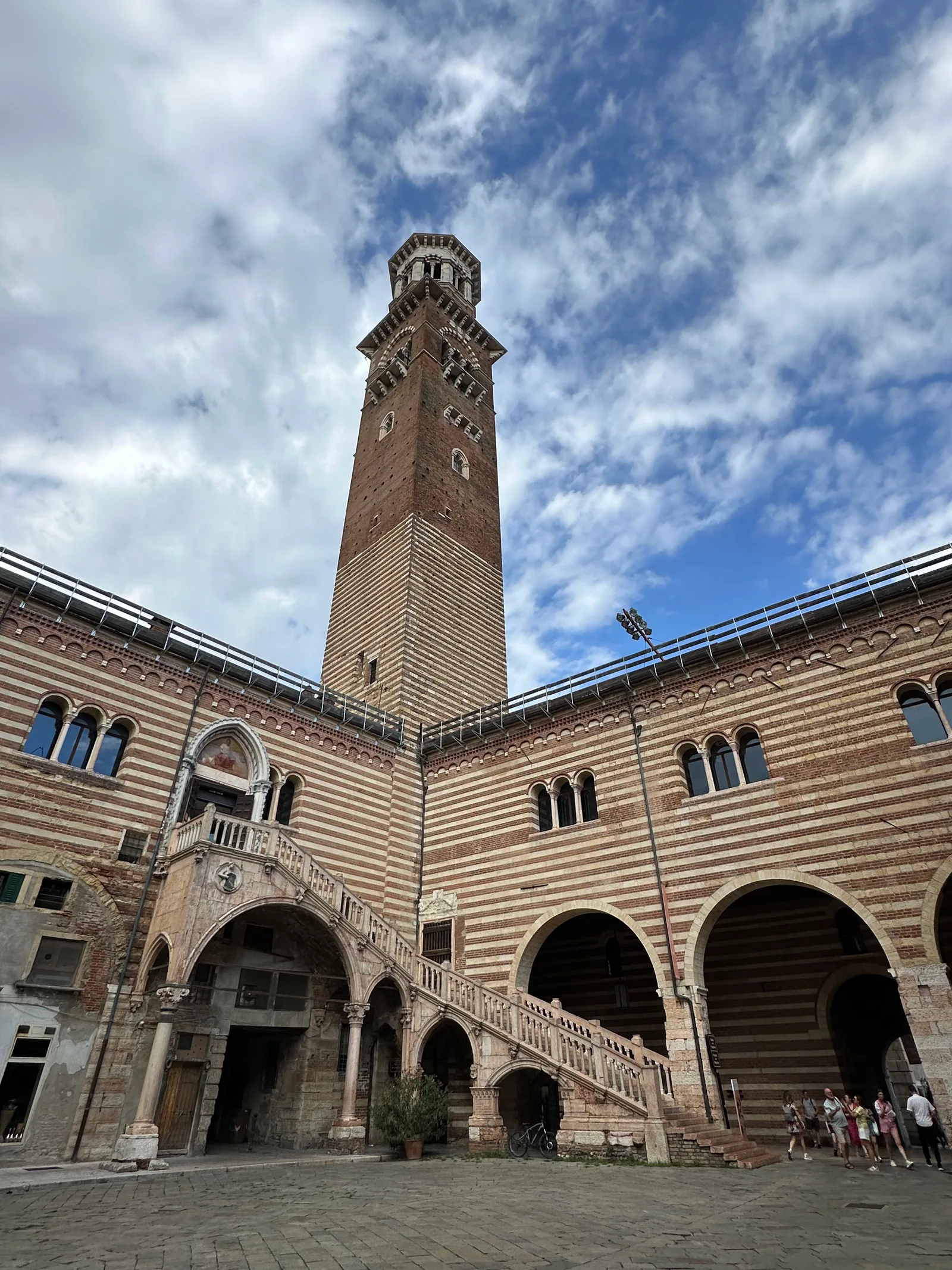 Main view at Torre dei Lamberti Verona — travel photo