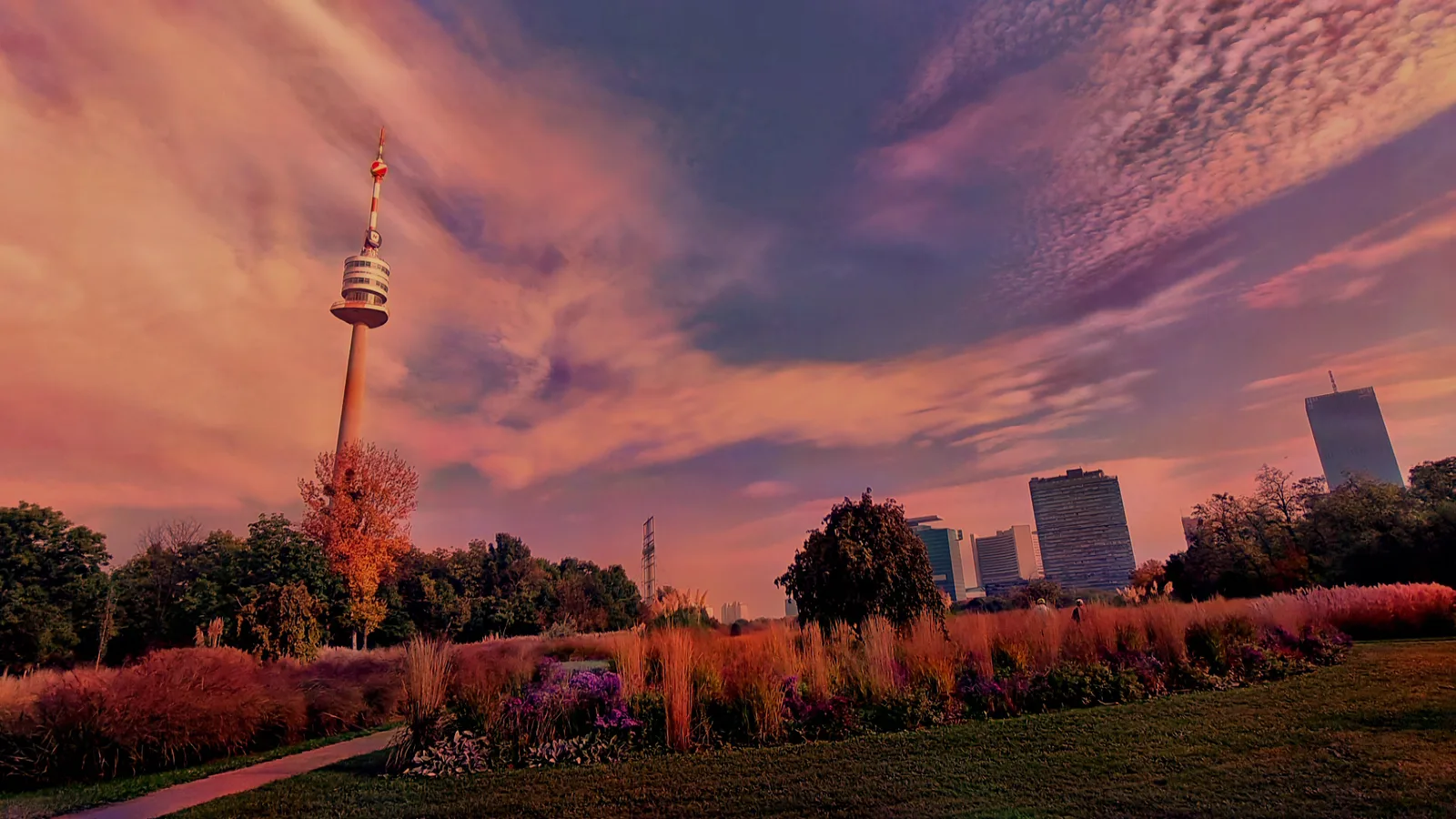 Atmosphere at Donaupark Vienna — travel photo