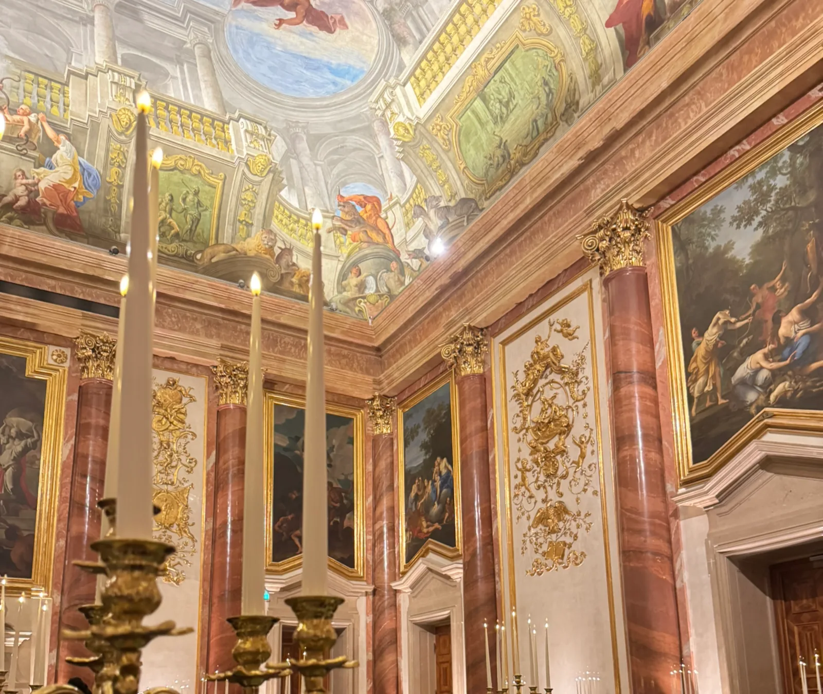 Atmosphere at Gartenpalais Liechtenstein Vienna — travel photo
