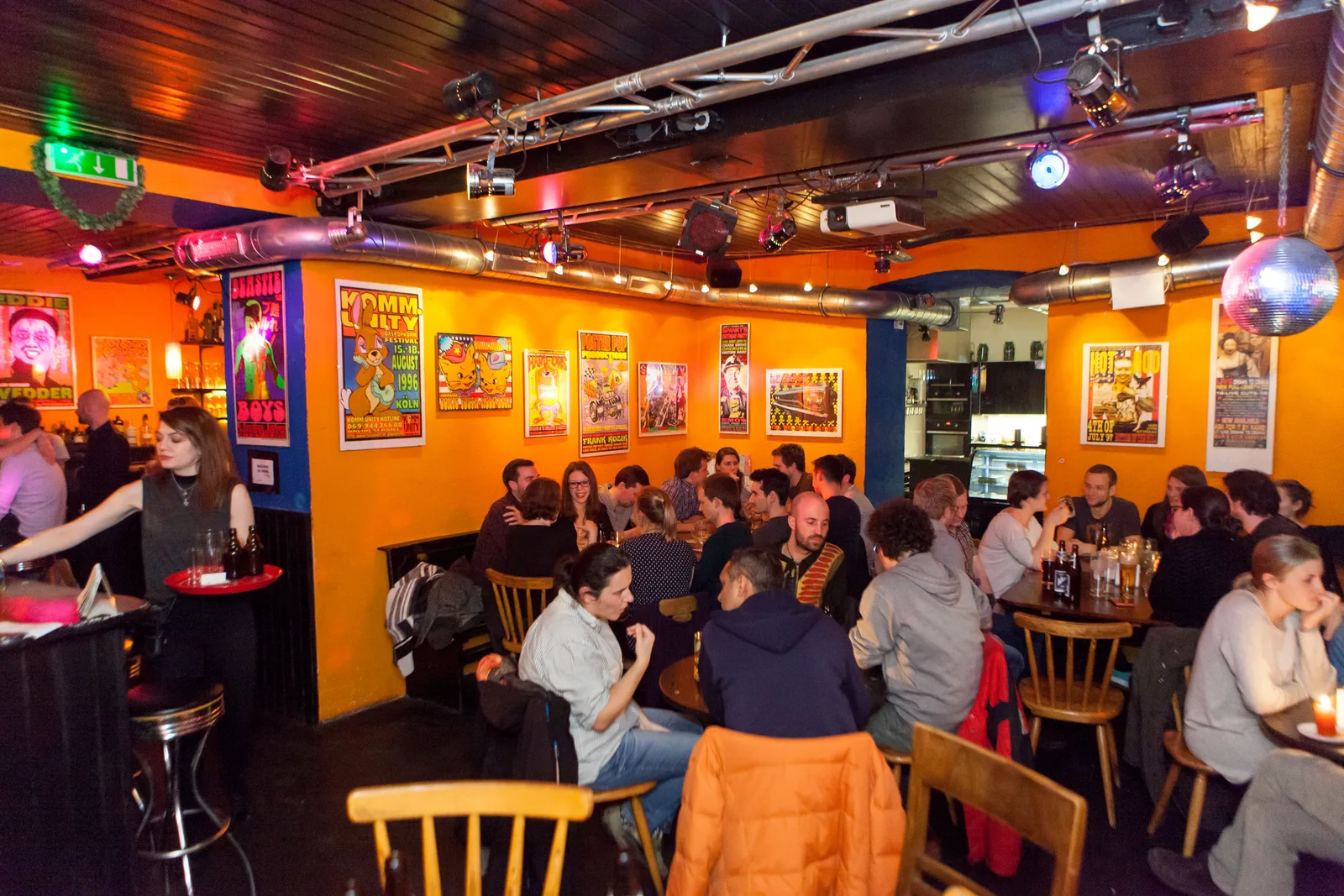 Main view at Jetzt Bar+Entertainment Vienna — travel photo