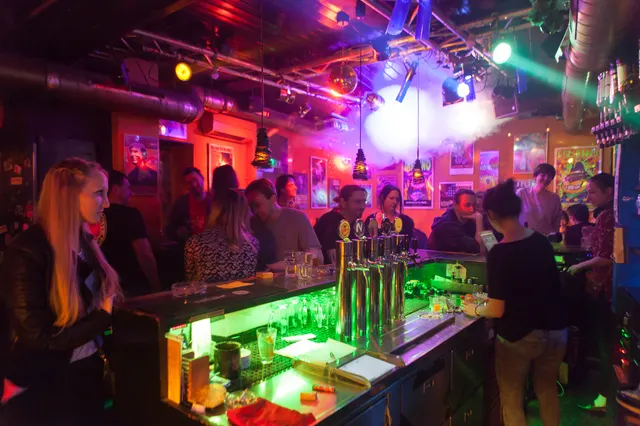 Jetzt Bar+Entertainment