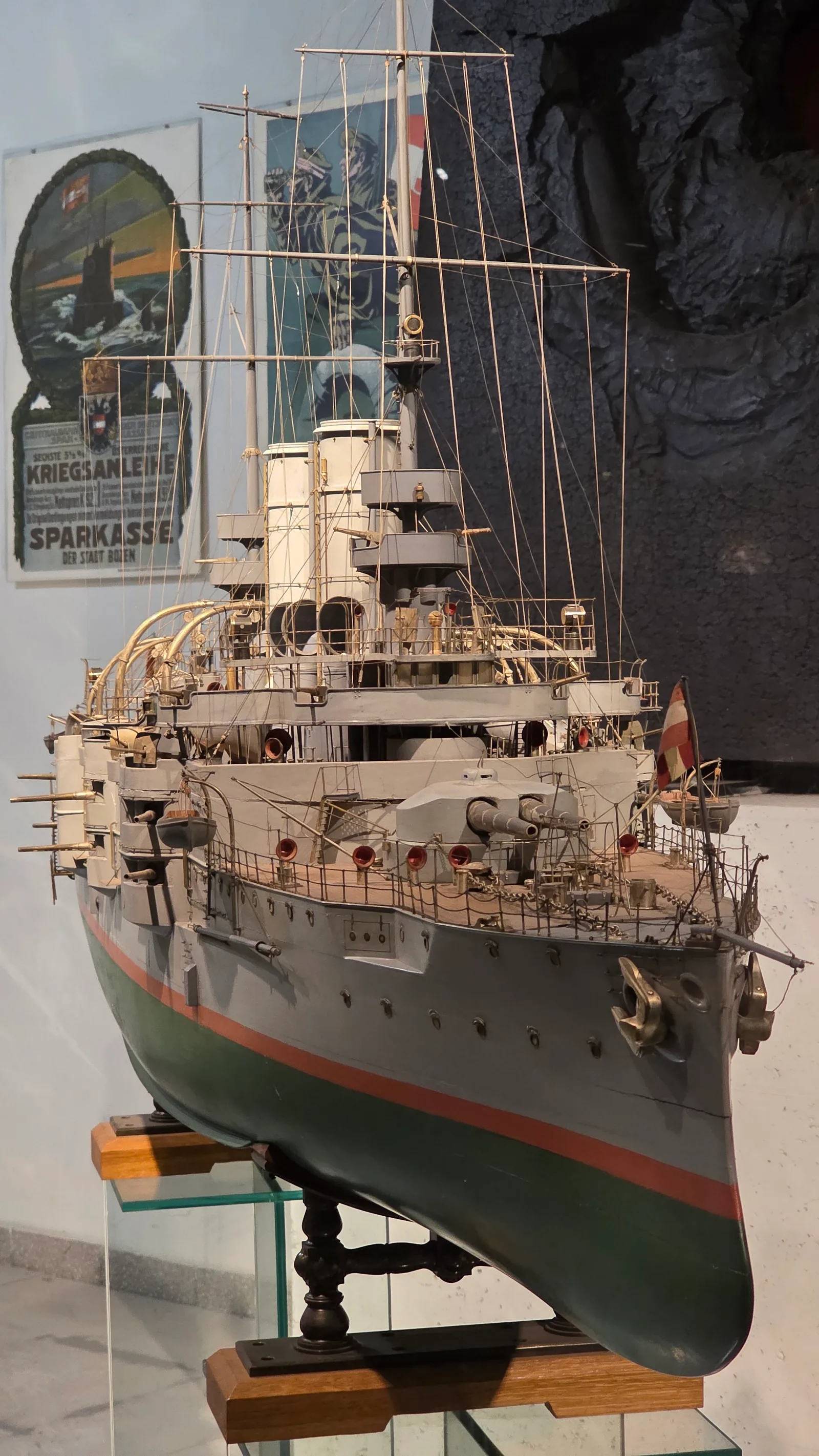 Atmosphere at Museum of Military History Vienna — travel photo