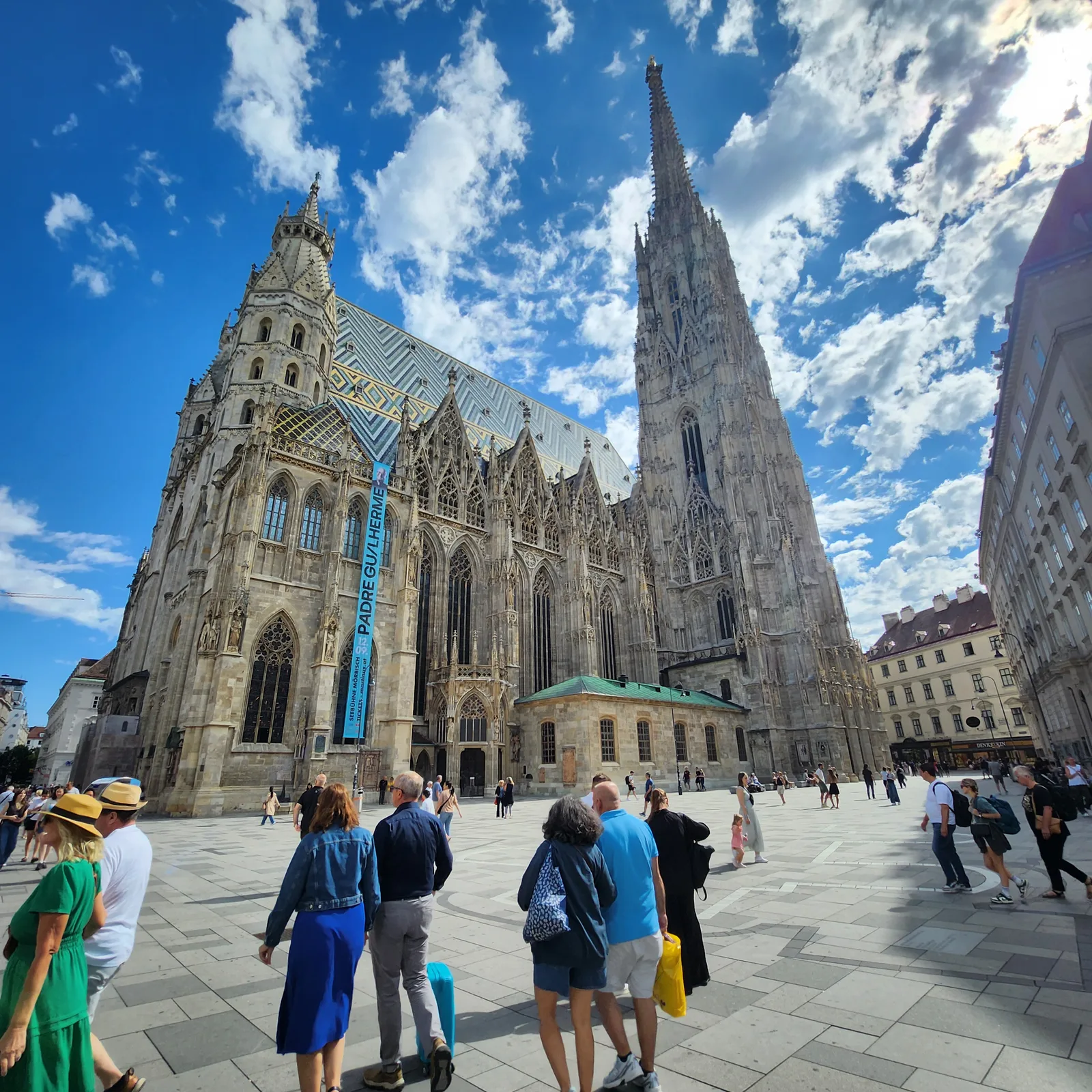 Main view at Neue Burg Vienna — travel photo