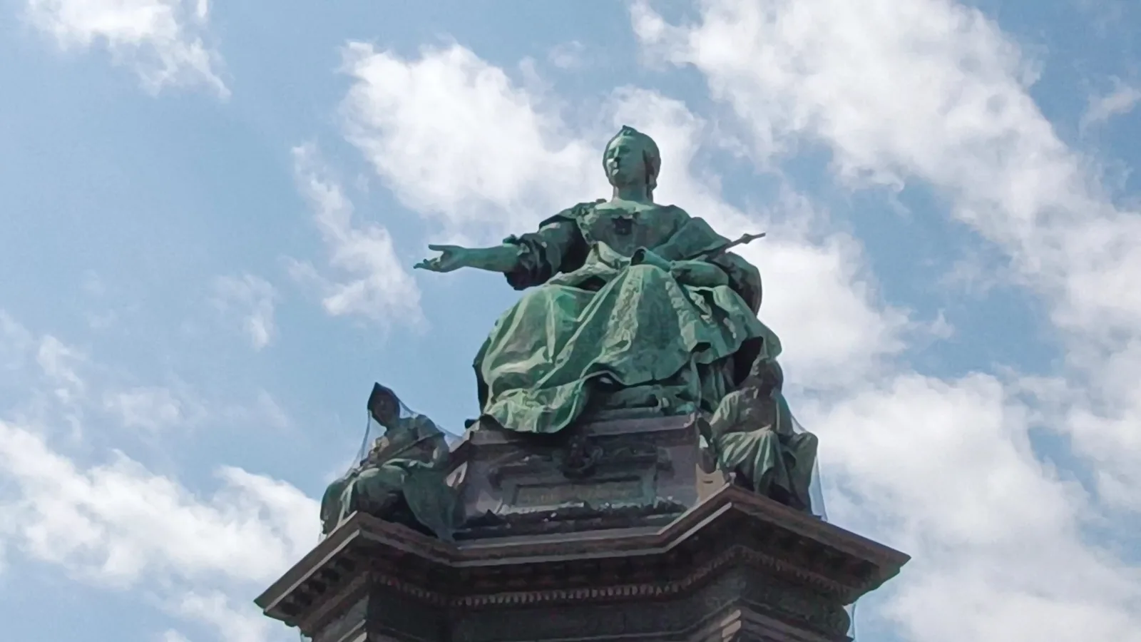 Details at Neue Burg Vienna — travel photo