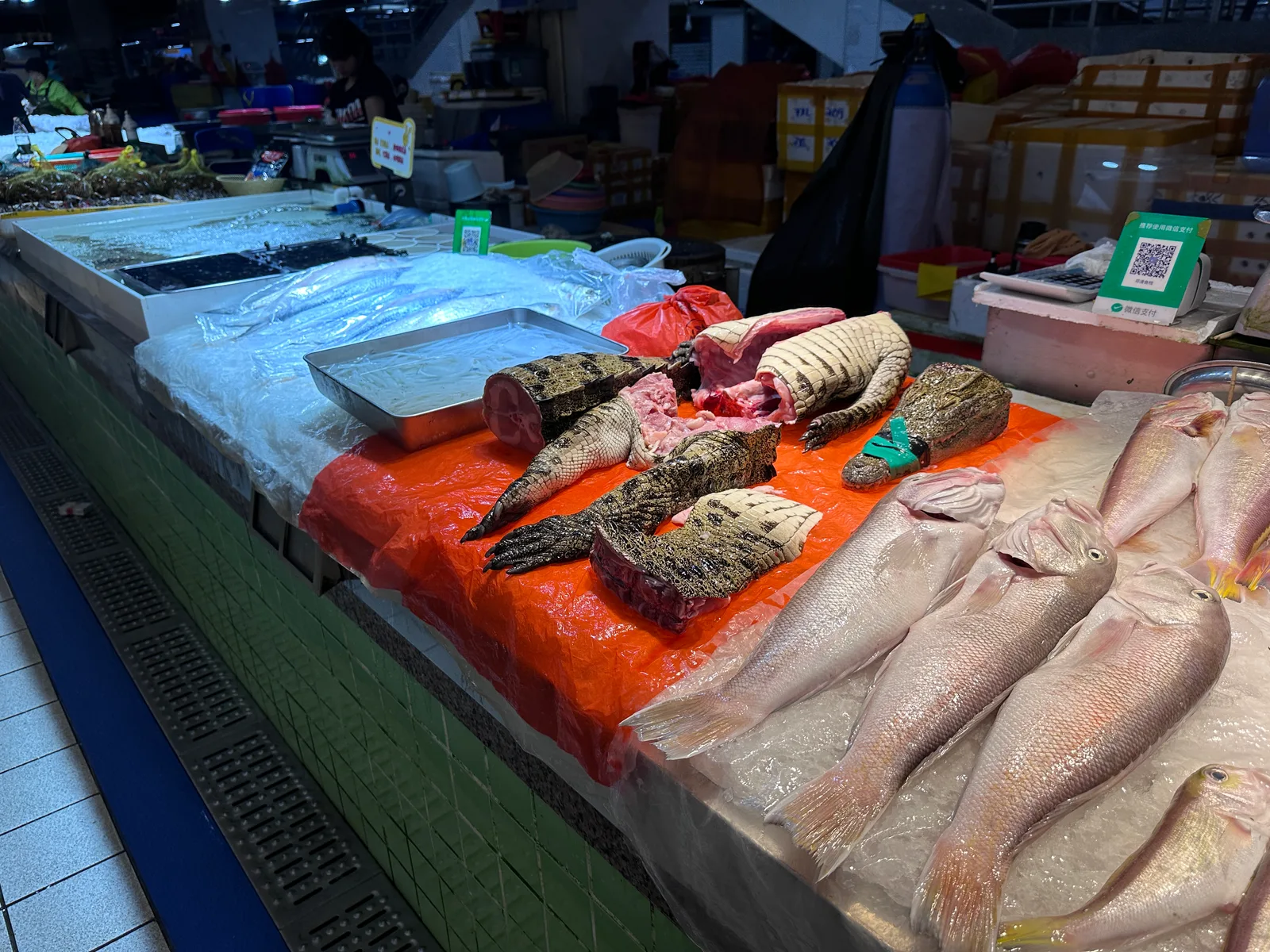 Interior at Chaoyang Market Zhuhai — travel photo