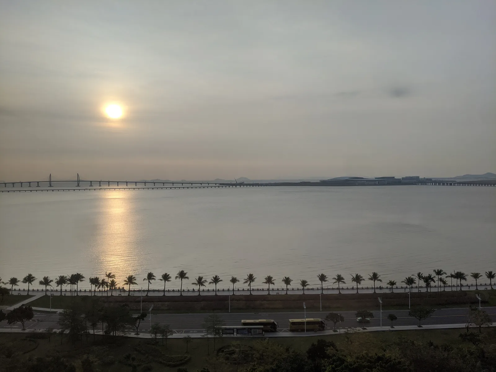 Main view at Grand Bay View Zhuhai — travel photo