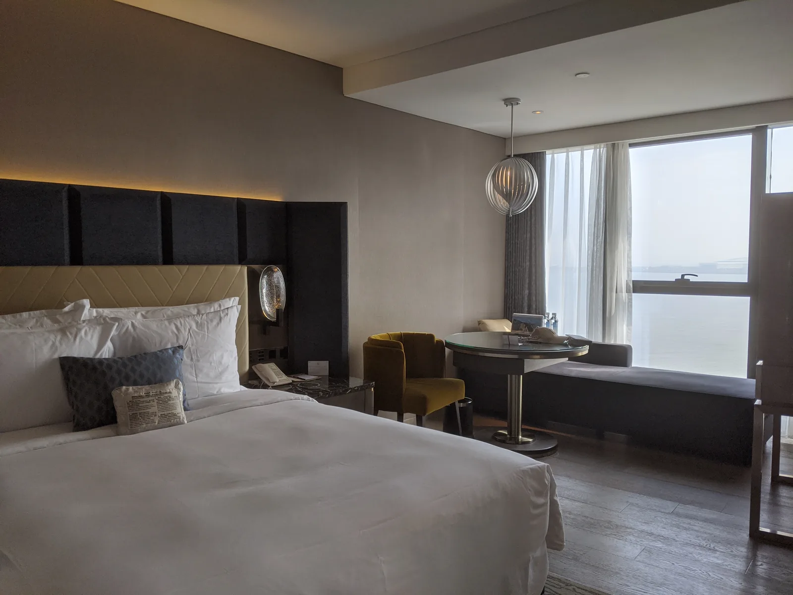 Grand Bay View — romantic guide Zhuhai