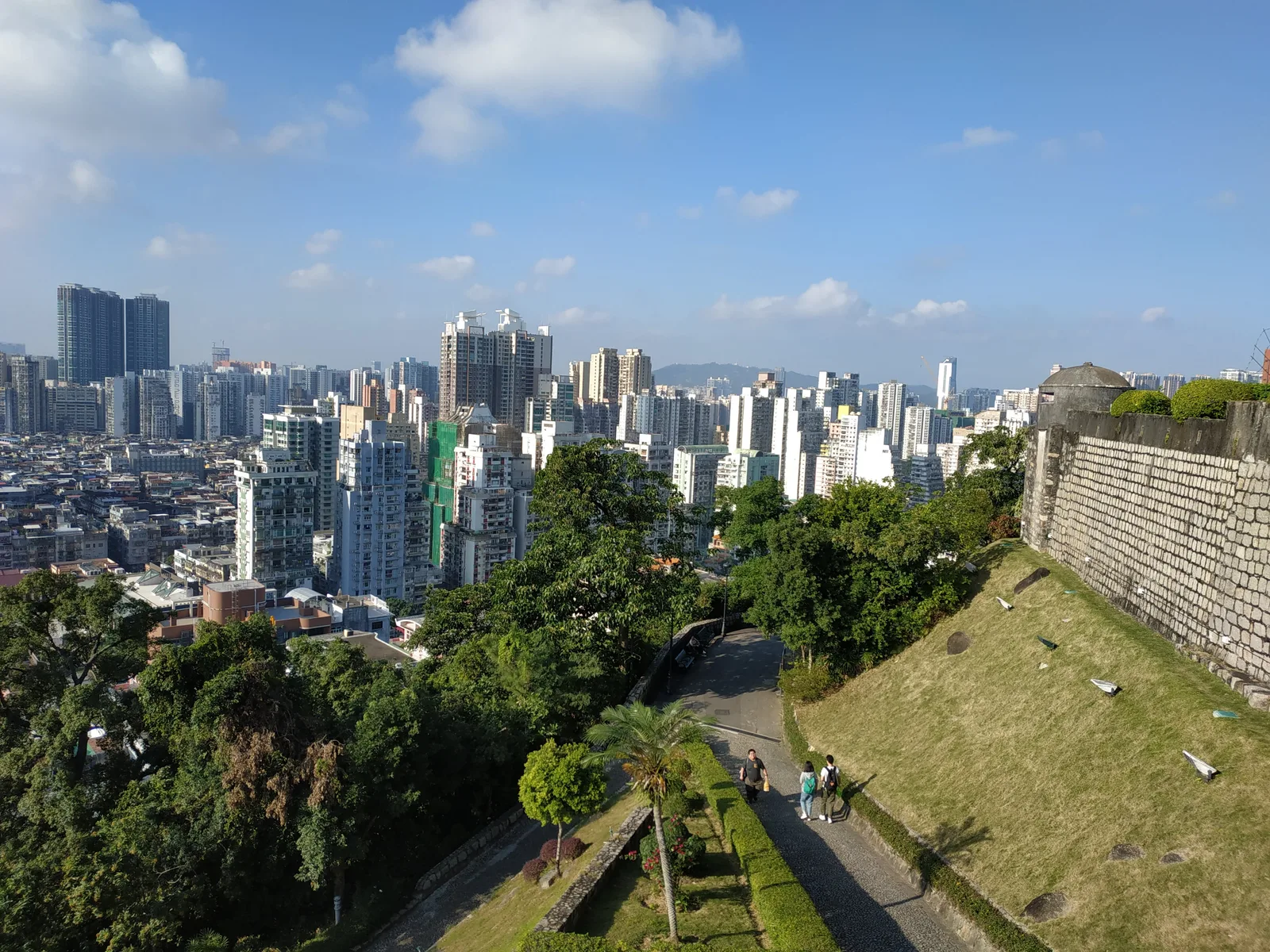 Main view at Guia Hill Municipal Park Zhuhai — travel photo