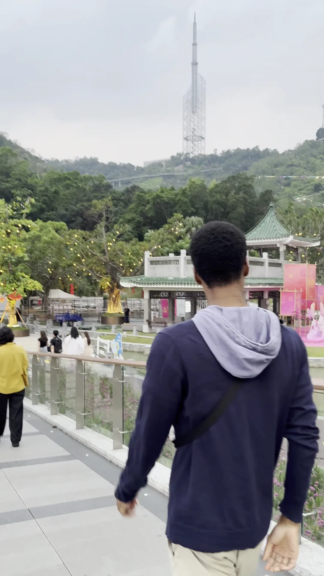 Main view at Jingshan Park （East Gate 1） Zhuhai — travel photo