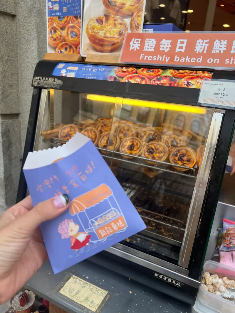 Lord Stow's Bakery Taipa Store