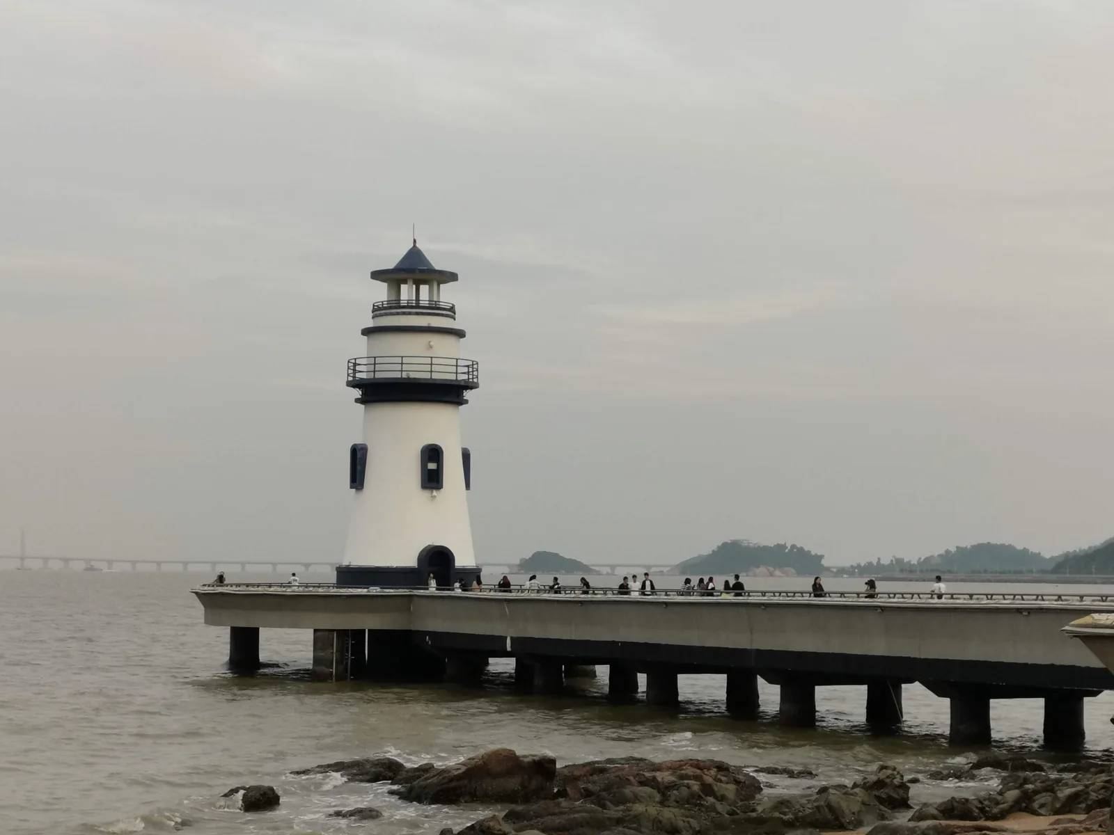 Atmosphere at 海滨公园 Zhuhai — travel photo