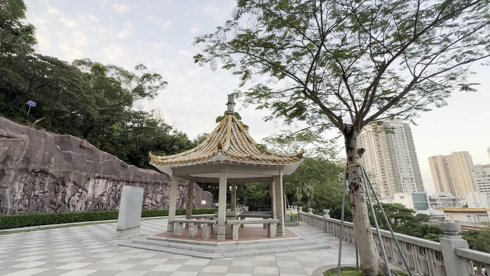 Details at 珠海烈士陵园 Zhuhai — travel photo