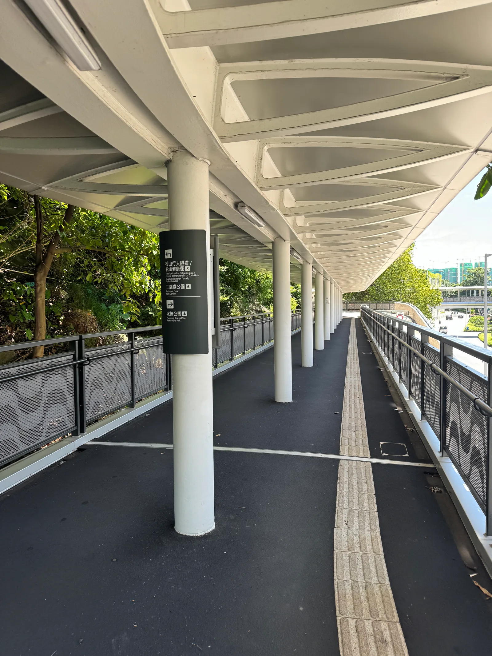 Interior at 松山行人隧道 Zhuhai — travel photo