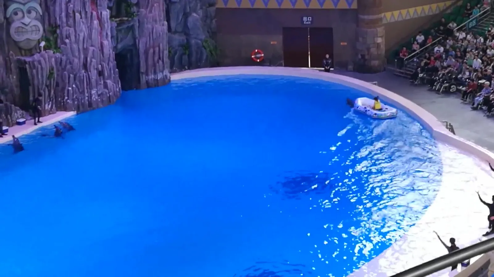 Interior at 珠海长隆海洋世界 Zhuhai — travel photo