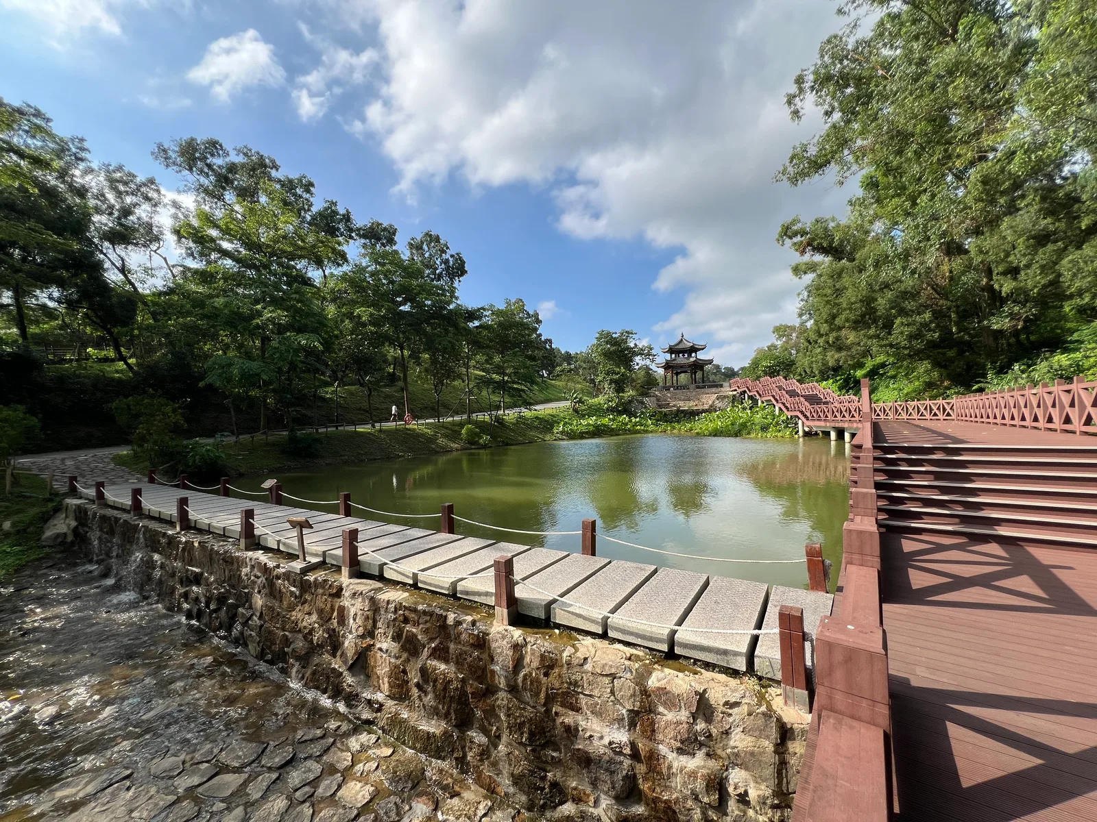 Atmosphere at Xiangshanhu Park Zhuhai — travel photo