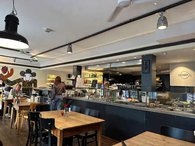 Café Henrici