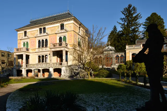 Heimatschutzzentrum in der Villa Patumbah