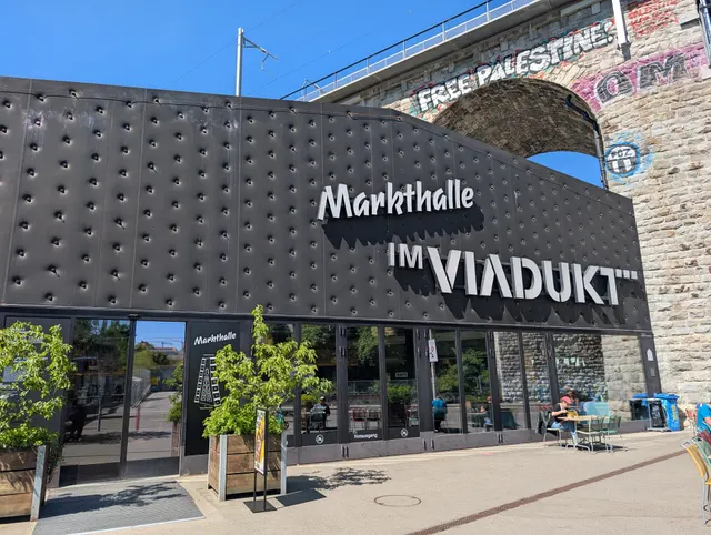 Markthalle im Viadukt
