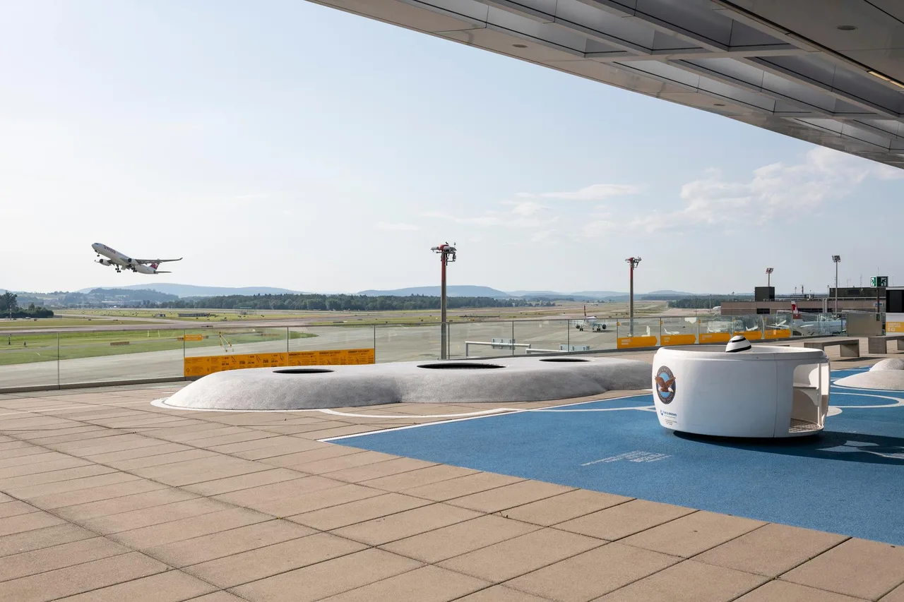 Observation Deck B