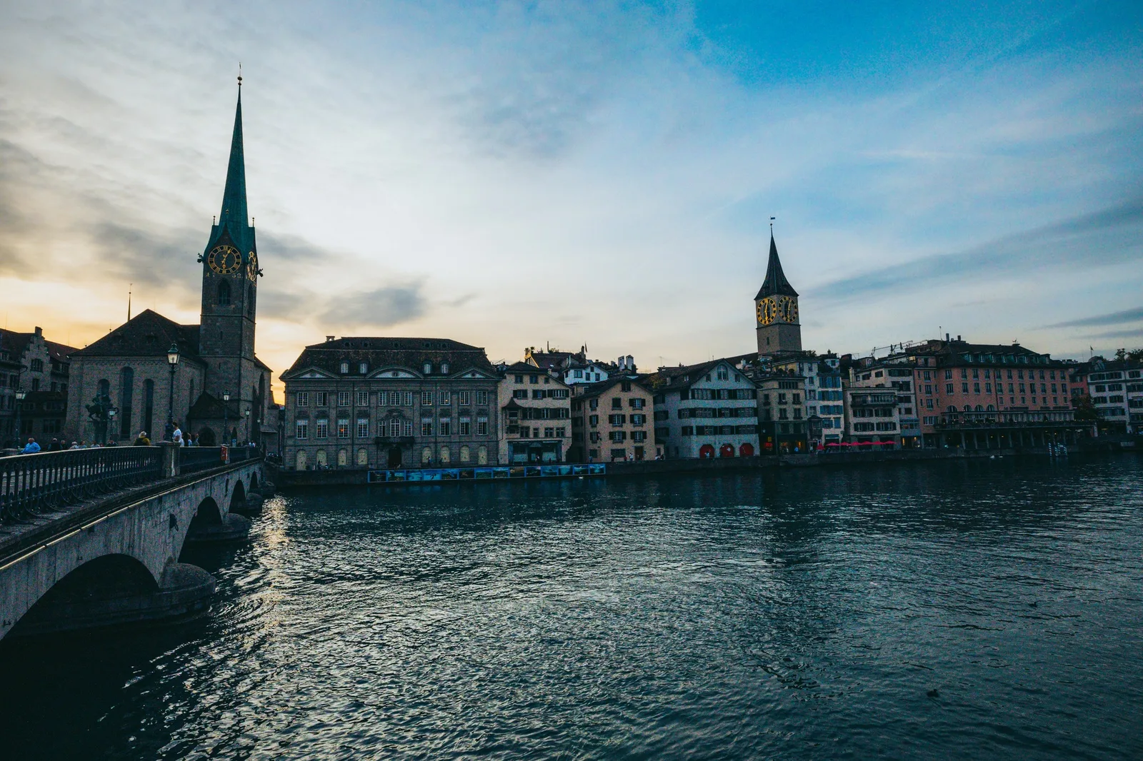 Atmosphere at Paradeplatz Zurich — travel photo