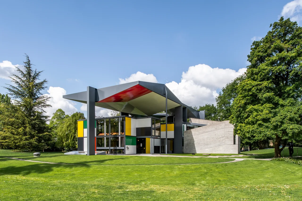 Pavillon Le Corbusier — culture guide Zurich