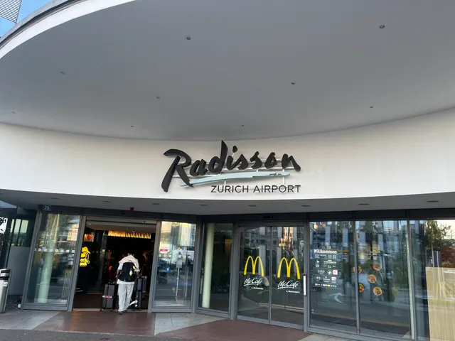 Radisson Hotel & Suites Zurich