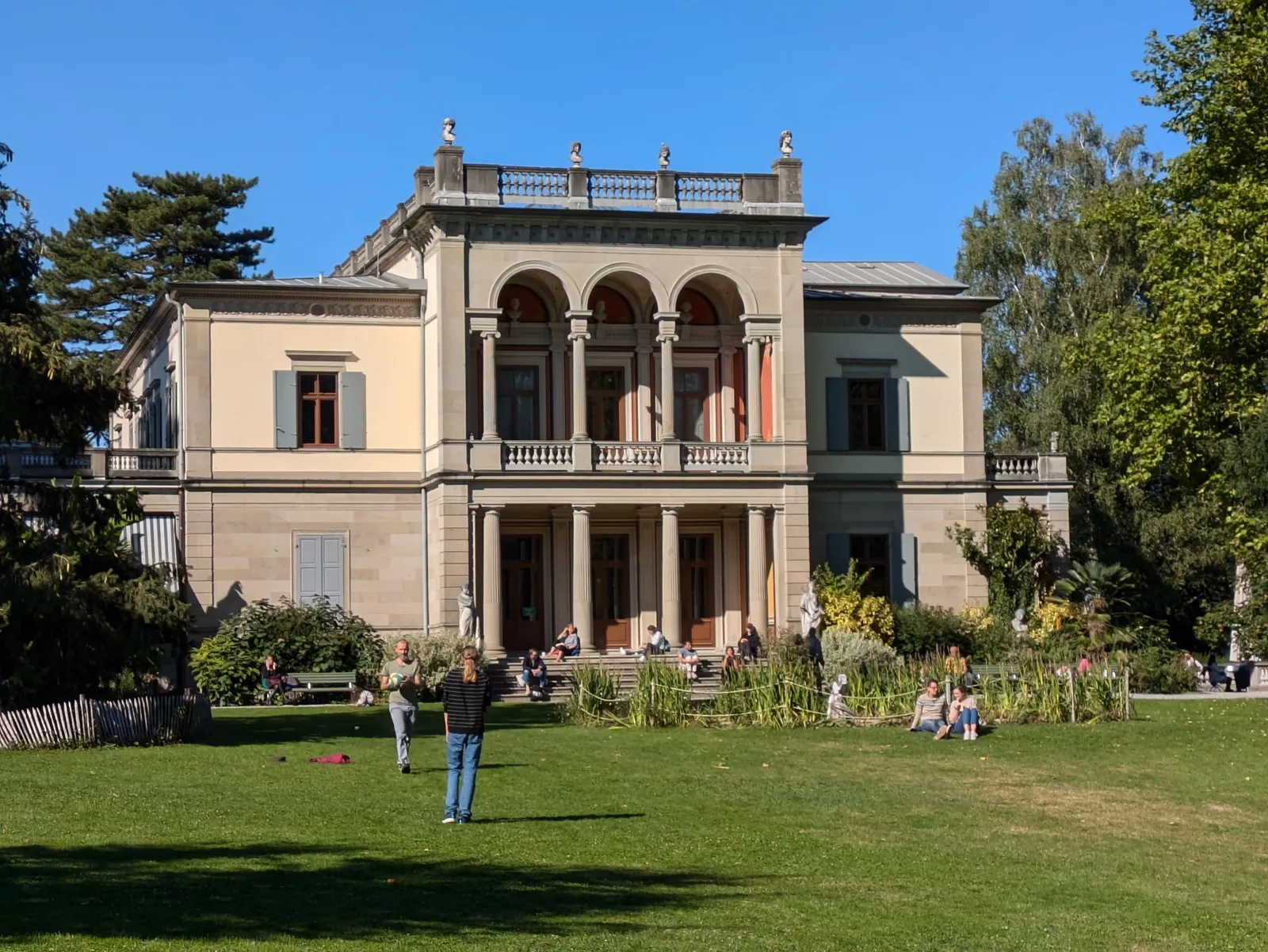Atmosphere at Rieterpark Zurich — travel photo
