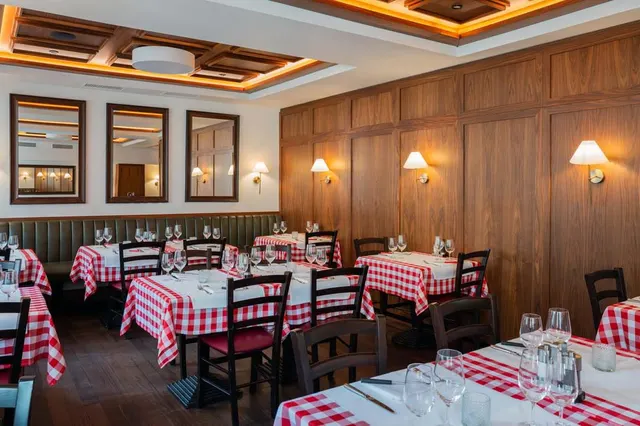 Zum Königstuhl - Schweizer Restaurant in Zürich Niederdorf
